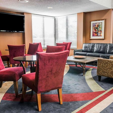 Quality Inn Auburn Hills - Detroit North Экстерьер фото