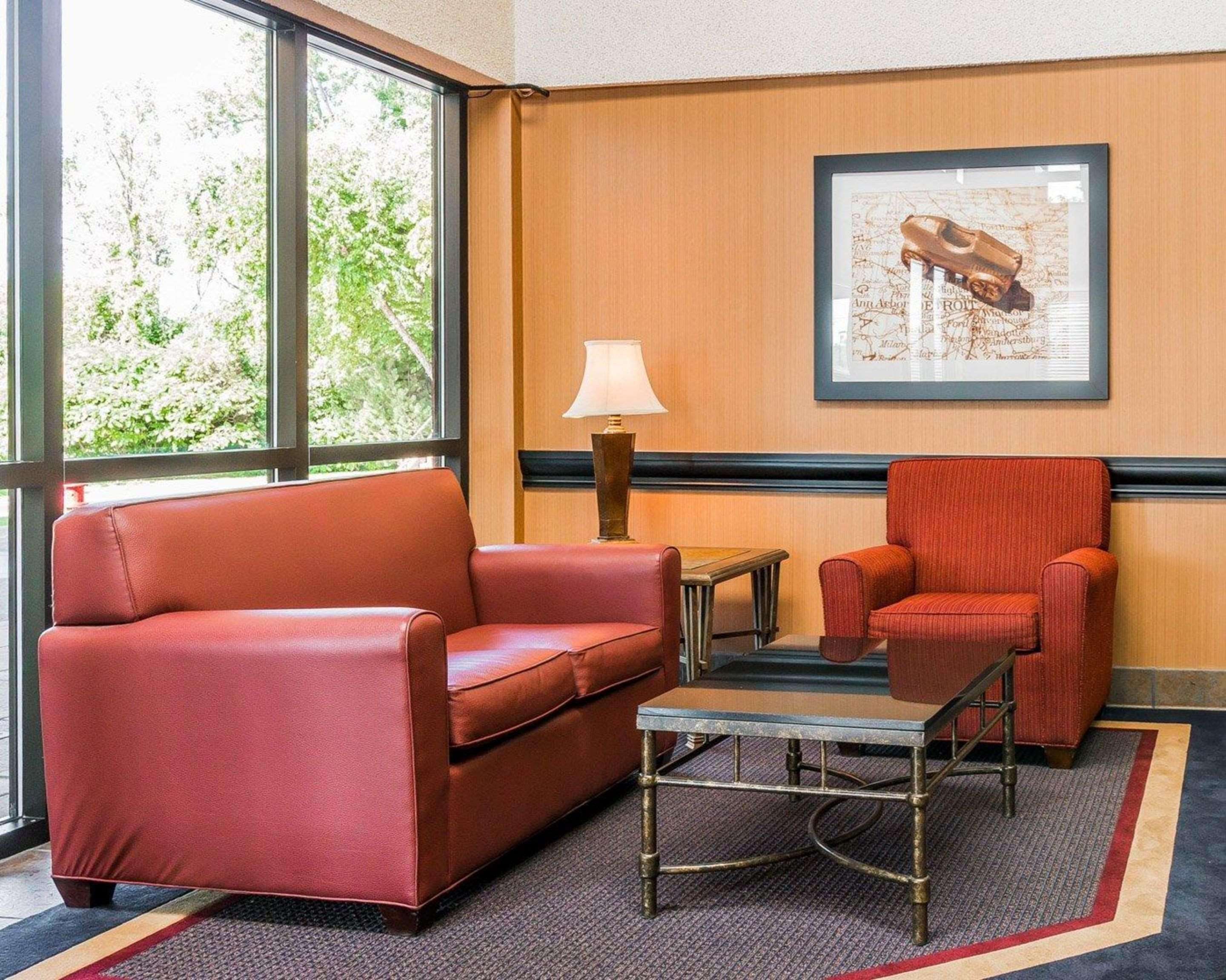 Quality Inn Auburn Hills - Detroit North Экстерьер фото