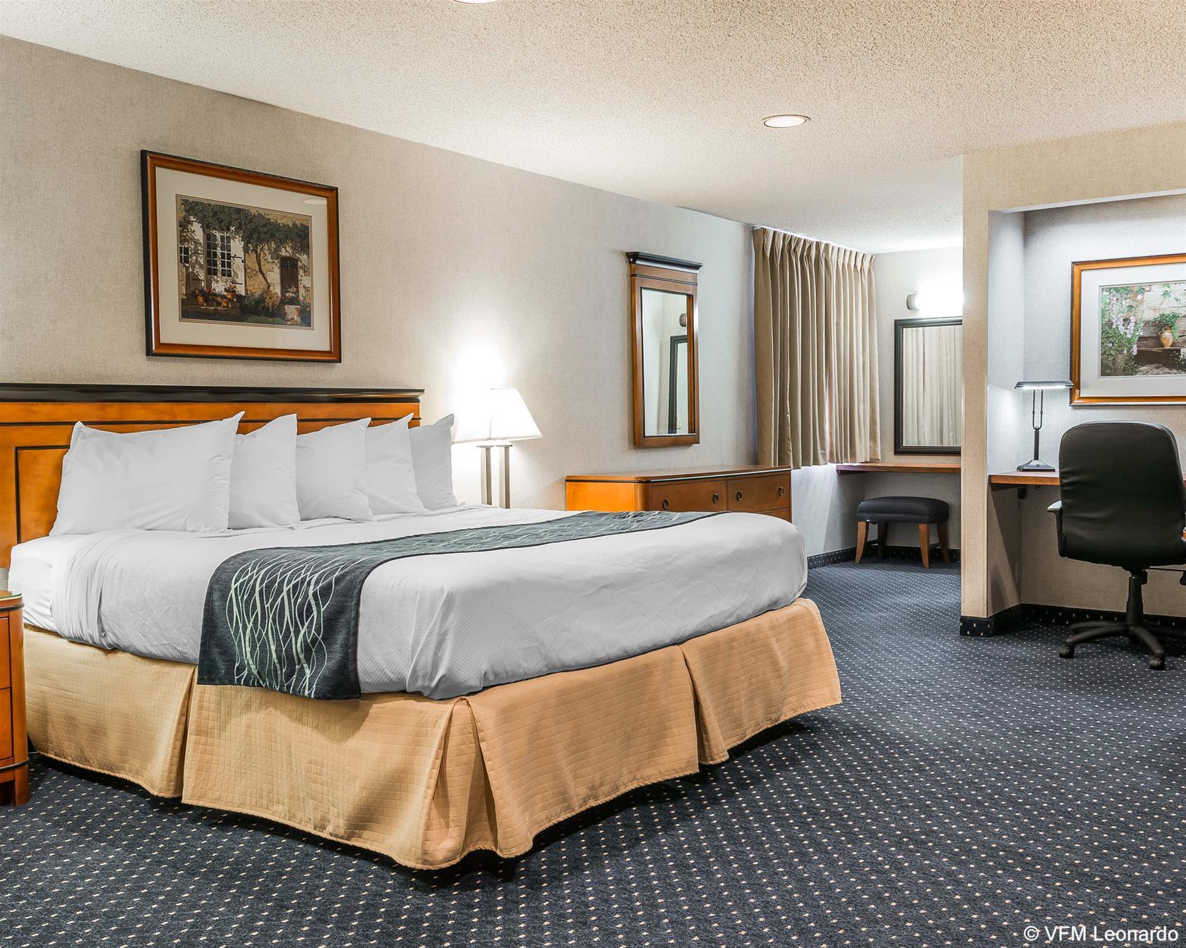 Quality Inn Auburn Hills - Detroit North Экстерьер фото
